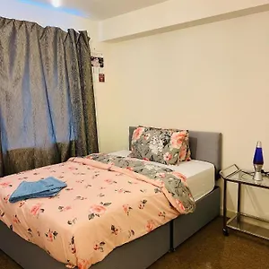  Apartment Modern 2bed 2bath Ground Floor